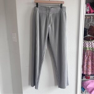 Maniere De Voir Pleated Trousers Ice Gray Size XL/XXL
